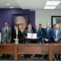 CES entrega informe sobre crisis haitiana a Danilo Medina