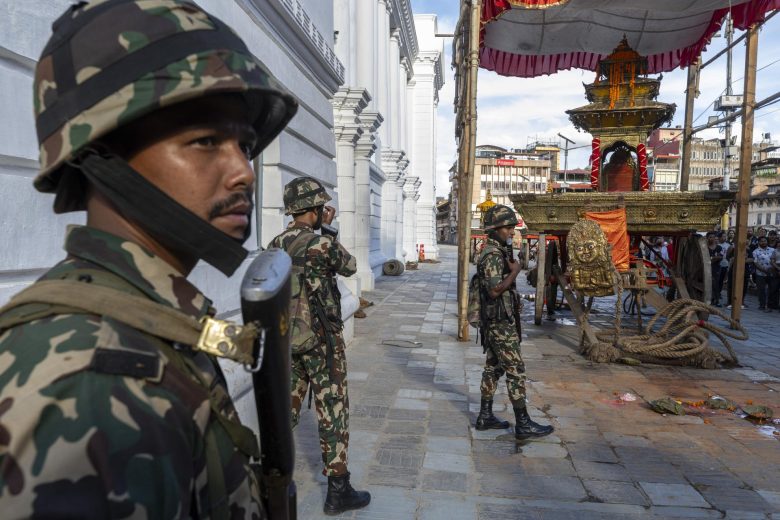 En Nepal elevan a 51 los muertos tras las protestas juveniles