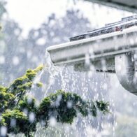 Fuertes tormentas azotan España: daños materiales, granizo y suspensión de clases