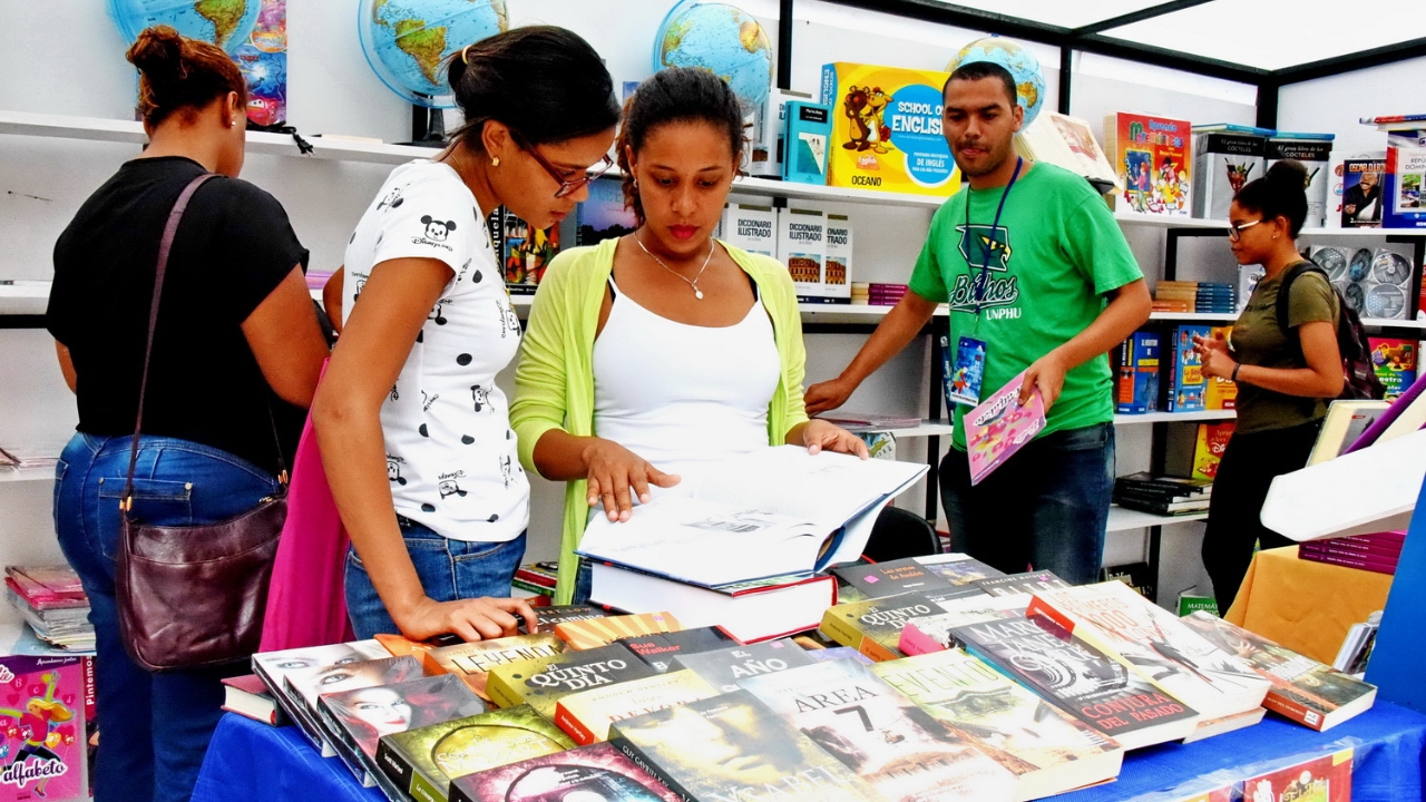 Ministerio de Cultura anuncia Feria Internacional del Libro del 25 de septiembre al 5 de octubre
