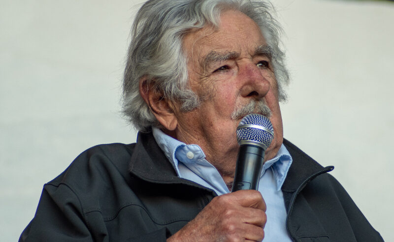 Se crea el premio José 'Pepe' Mujica, que reconocerá los esfuerzos por la unidad