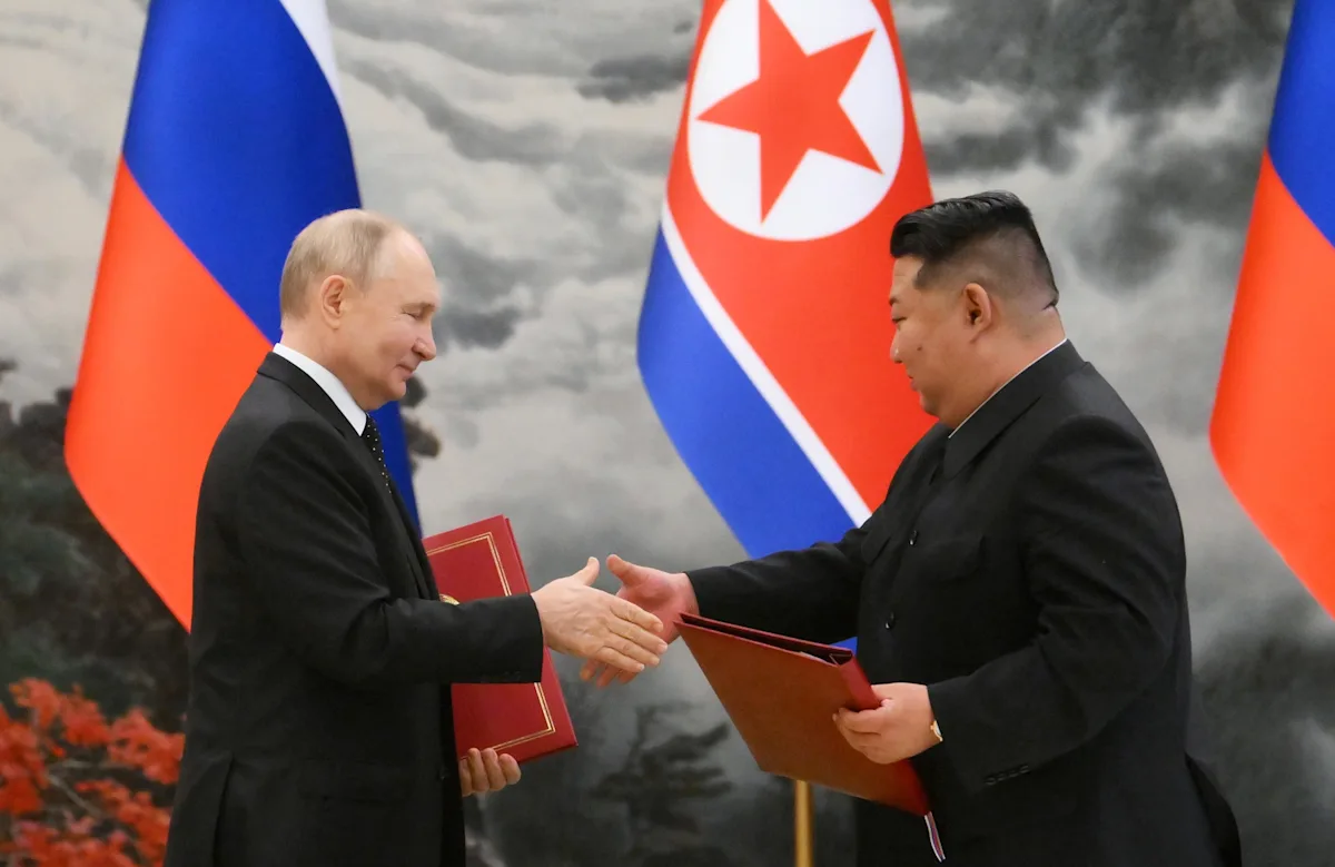 Putin se reúne con Kim Jong-un, pero el Kremlin niega una conspiración contra Trump