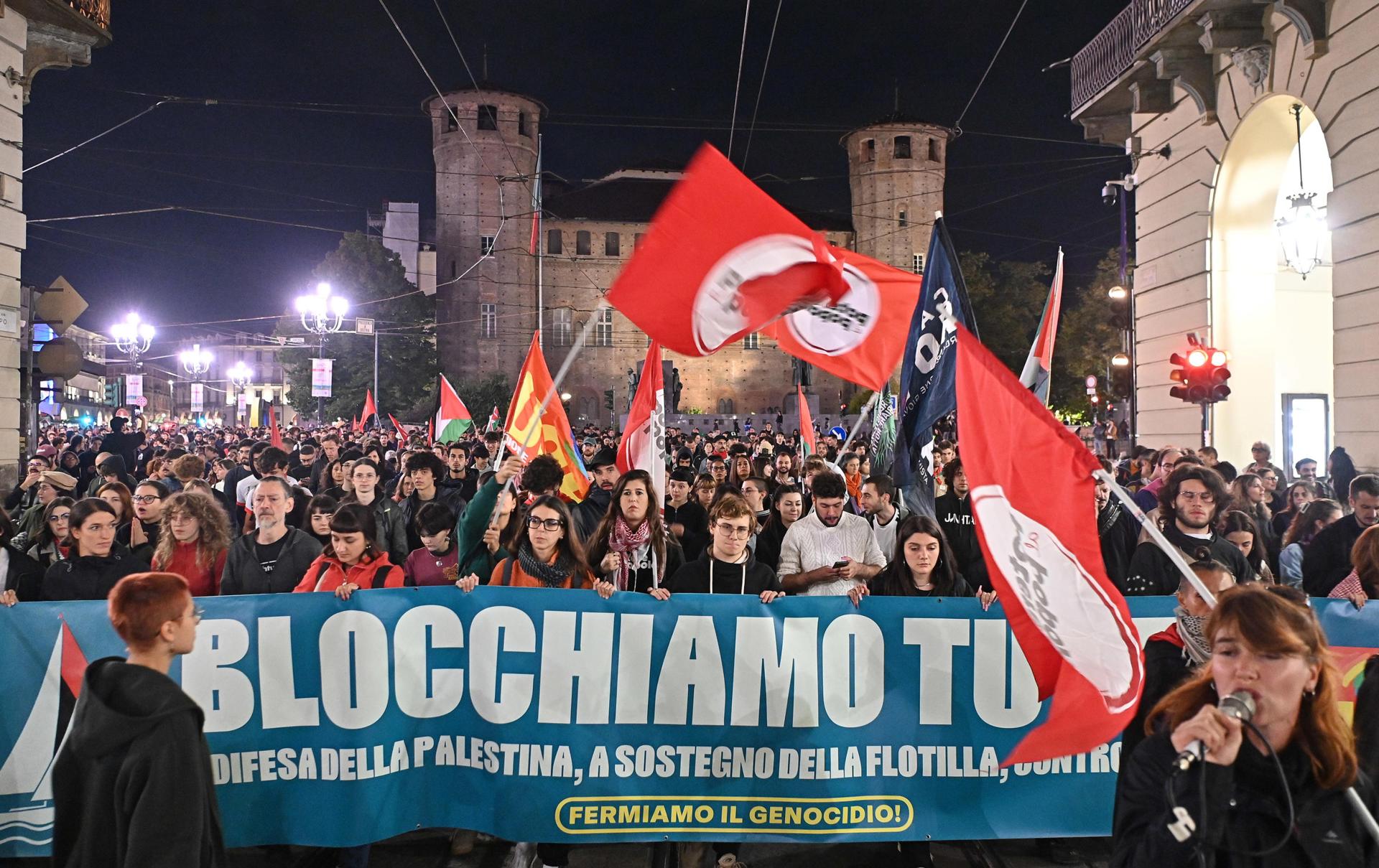 Miles de estudiantes paralizan las universidades de Italia en apoyo de la Flotilla para Gaza