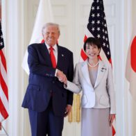 Trump realiza una visita a Japón llena de halagos pero sin grandes avances comerciales