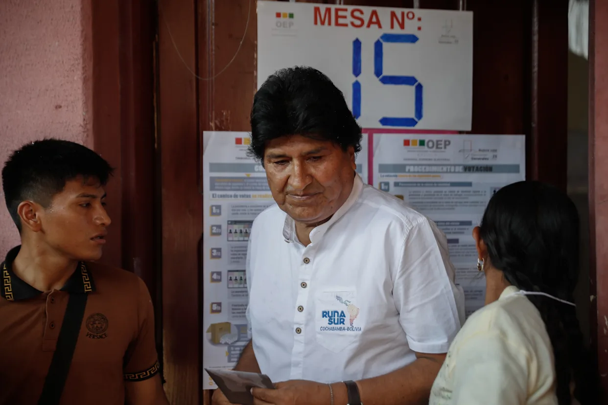 Evo Morales dice que "demostró" que comicios de agosto en Bolivia carecían de legitimidad y legalidad