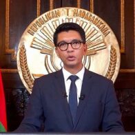 El presidente de Madagascar confirma que huyó a un "lugar seguro" para proteger su vida