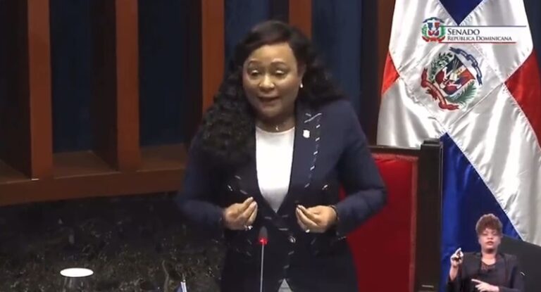 Aracelis Villanueva responde a Alcibíades Tavárez: “Nos comparan con ranas, pero ellos fueron estanques secos”
