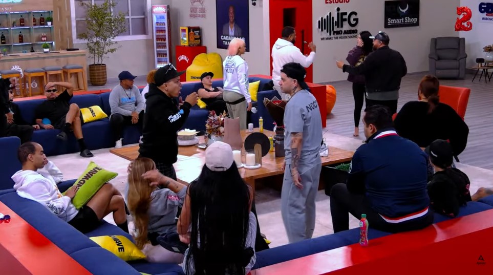 Se forma la tiradera en el Prime Time de las 12 en La Casa de Alofoke 2
