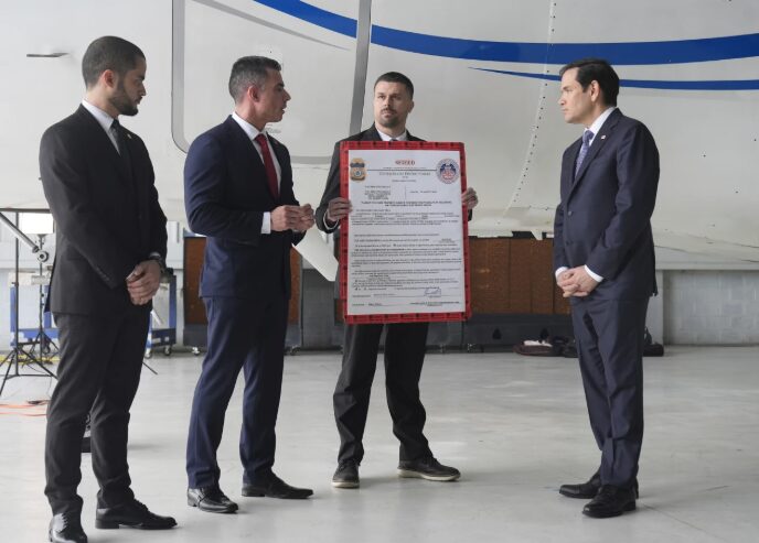 EE. UU. habría intentado reclutar al piloto de Maduro desde República Dominicana en una operación secreta