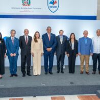 Celinés Toribio, Andrés Maldonado, Fidelio Arturo Despradel, Carolina Mejía, Jesús - Chú - Vásquez, Steven Puig, Josefina Navarro, José Rafael Espaillat y Opinio Díaz
