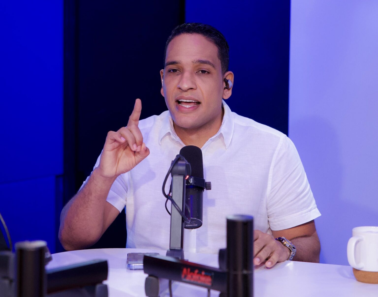 Hansel García propone registro y seguimiento de deportados para frenar la reincidencia delictiva en RD