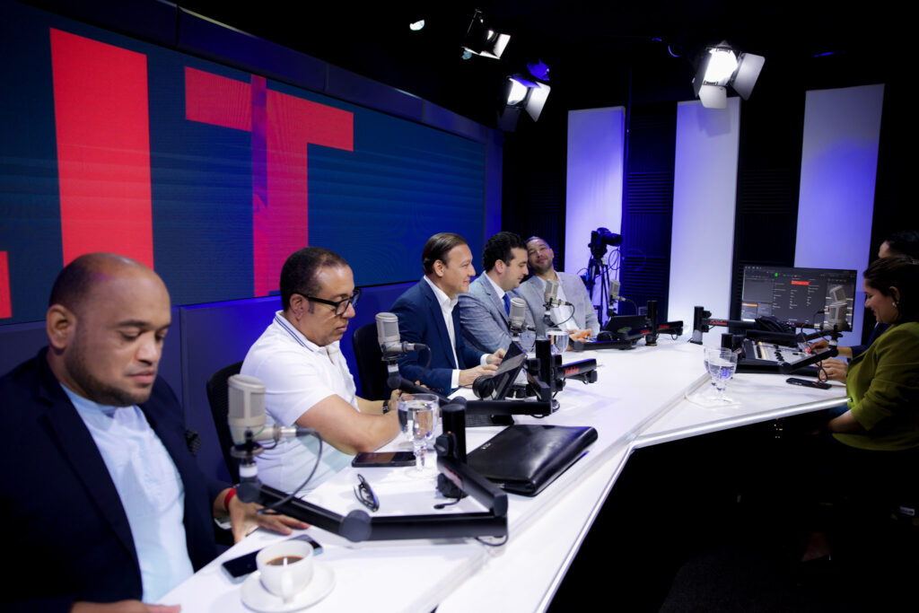 Abel Martinez en Politikal