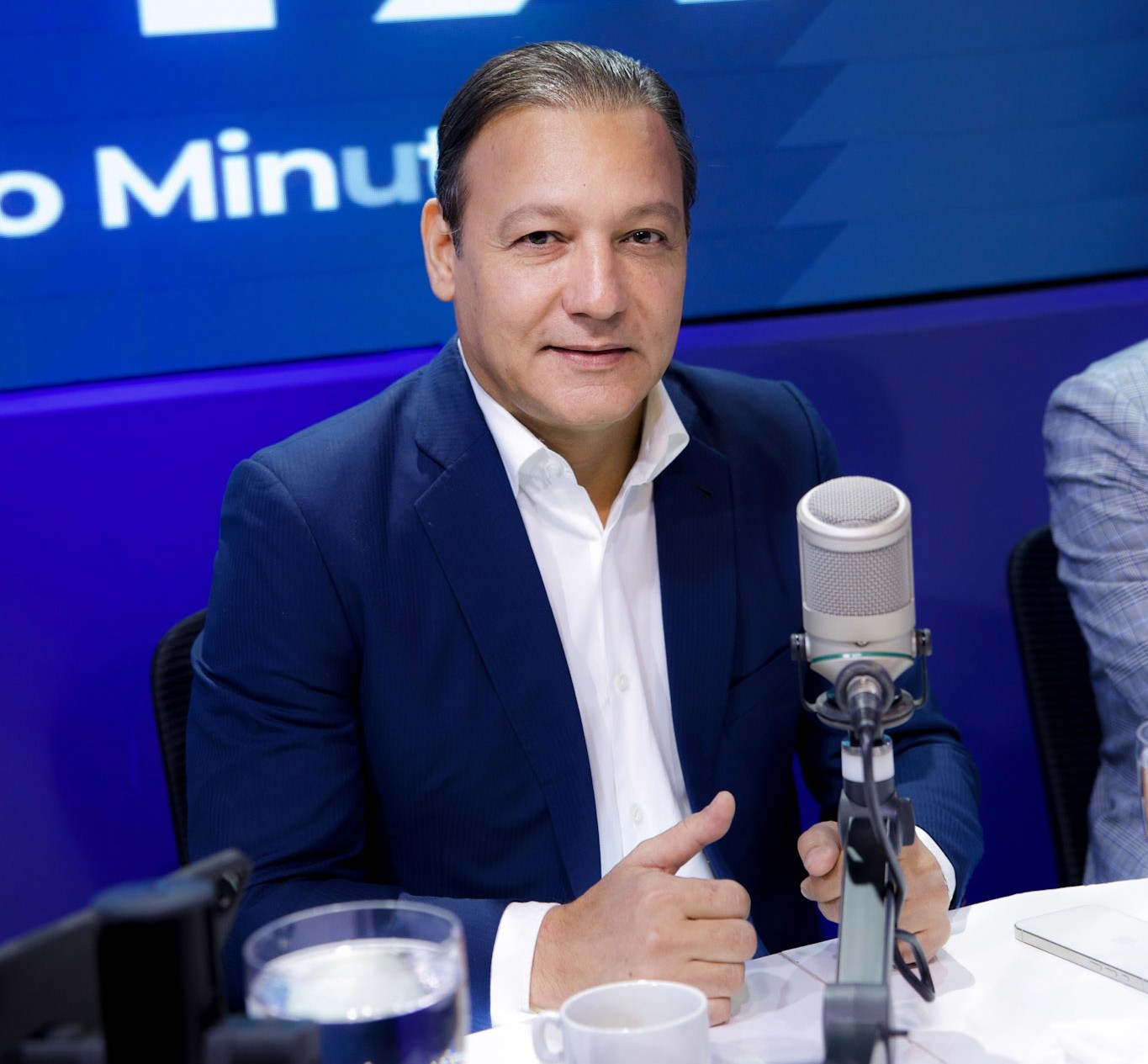 Abel Martínez arremete contra Peledeístas "cobardes": "El refajo se les vio en la campaña"