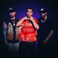 J Abdiel, la estrella del trap latino estrena “SOS” junto al icónico De La Ghetto, y el rapero NTG