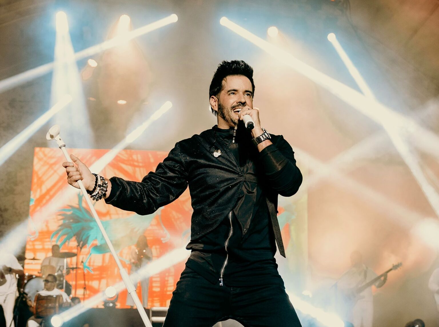 Manny Cruz con tercer concierto gratuito para celebrar Día del Merengue