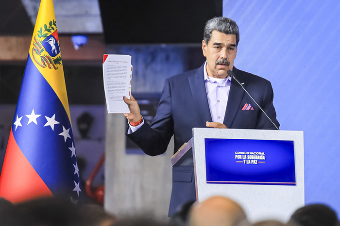 Maduro dijo que se completó el plan de defensa en toda Venezuela ante la "amenaza" de EEUU