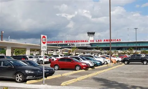 La multa a Aerodom fue más política que legal y sigue sin aplicarse