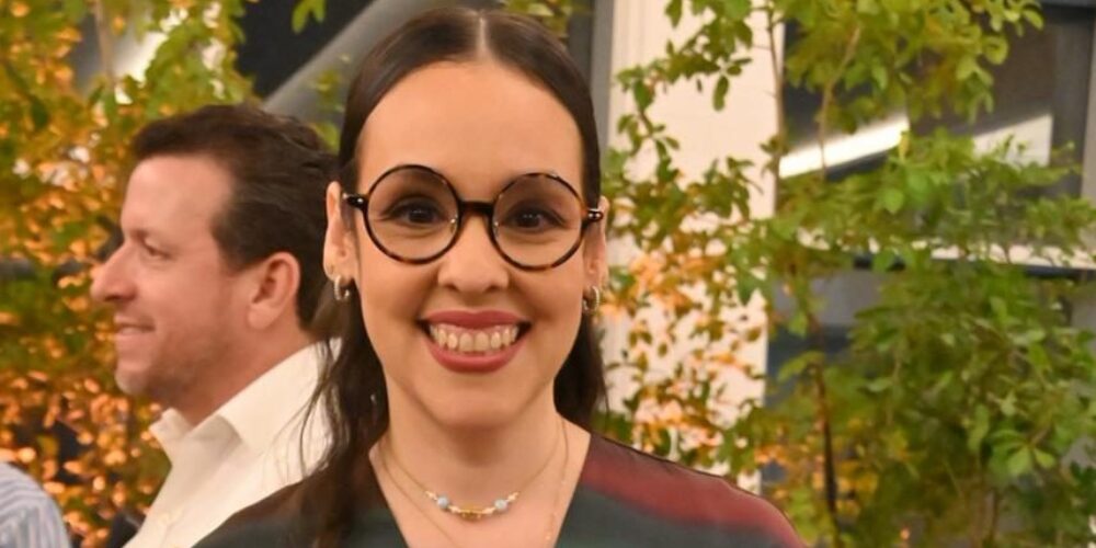 María Elisa Holguín López pone en circulación su más reciente obra literaria