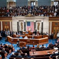 Senado de EE.UU. confirma 107 nominados de Trump, entre embajadores y altos funcionarios