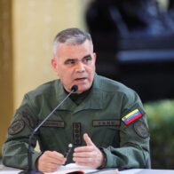 El Ministro de Defensa de Venezuela dice que canonizaciones conceden "escudo espiritual"