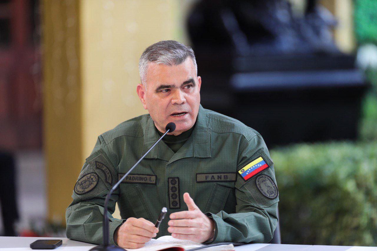 El Ministro de Defensa de Venezuela dice que canonizaciones conceden "escudo espiritual"