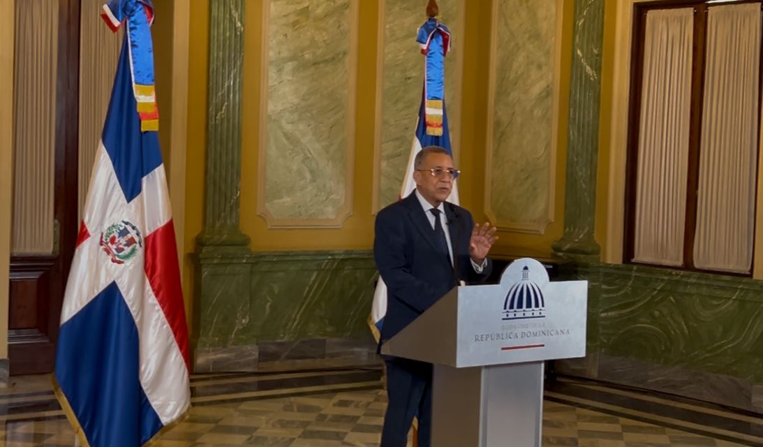 DIECOM resalta reducción de pobreza y expansión de la clase media en cinco años