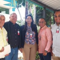 Alcalde Francis Abreu inaugura comedor económico en Sabana Yegua, Azua