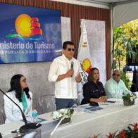 “Constanza se merece un parque digno para sus residentes”, David Collado en el remozamiento del parque Ana Caona