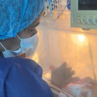 Martha Heredia da a luz y pide oraciones por la salud de su bebé