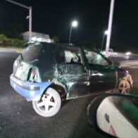 ¡Otro más! Fuerte accidente en la avenida Jacobo Majluta, frente a la Plaza Colina Centro