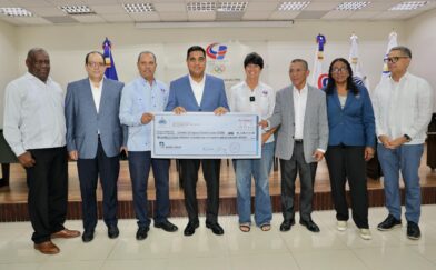 Ministerio de Deportes entrega nuevos fondos al Comité Olímpico