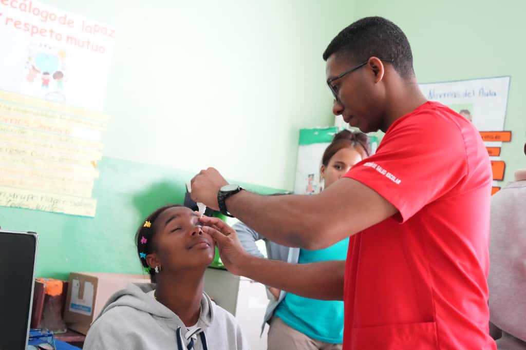 INABIE destaca ha beneficiado a más 46,193 estudiantes con atenciones de salud visual durante este Gobierno, con motivo del Día Mundial de la Visión