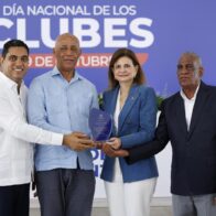 Vicepresidenta y ministro de Deportes conmemoran el día de los clubes