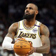 LeBron James se perderá el arranque de la NBA por ciática