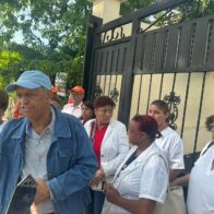 Enfermeras protestan por apertura del hospital quirúrgico con personal envejecido y sin nuevos nombramientos