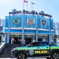 Tras seguimiento policial se entrega joven implicado en asalto captado en video viral en Santiago