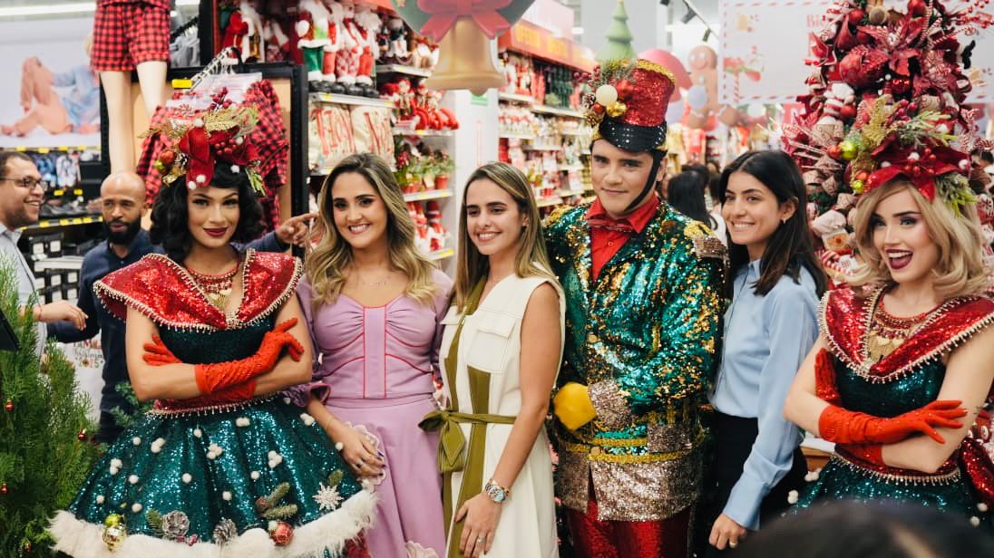 Hipermercados Olé da la bienvenida oficial a la Navidad con un mágico lanzamientolleno de luces, música y nieve