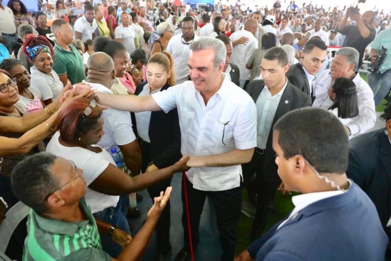 Abinader inaugurará un nuevo subcentro UASD y un ITLA en Cotuí, una escuela en Bonao y un polideportivo en SDN este fin de semana