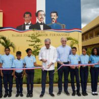 Gobierno inaugura moderno liceo en Sabana del Puerto, Bonao