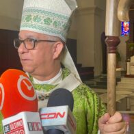Arzobispo de Santiago deplora feminicidios y urge a reforzar la educación en valores