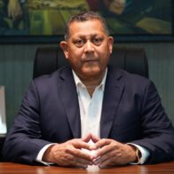 Nelson Núñez instruye a alcaldes a sumarse a organismos de socorro ante el paso de Melissa