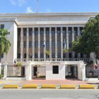 Gobierno suspende la docencia en todo el país por el paso de la tormenta tropical Melissa