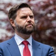 El vicepresidente JD Vance aterriza en Israel para supervisar el acuerdo de alto al fuego