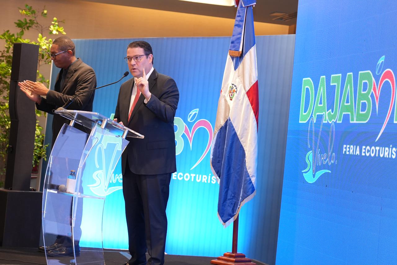 Yayo Sanz Lovatón en "Dajabón Vívelo".