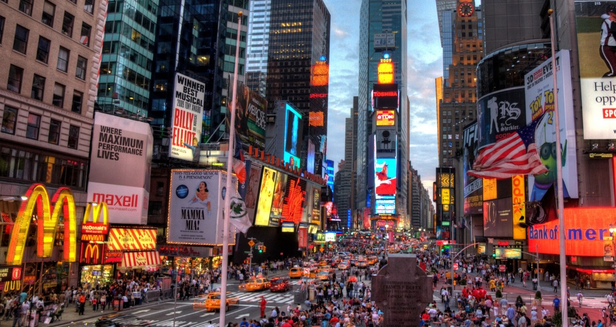 Líderes políticos de Nueva York piden a Trump que "saque sus manos" de la ciudad