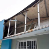 Se desprende parte de la estructura frontal del Hospital Pedro Antonio Céspedes en Constanza