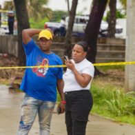 “Solo quiero poder enterrar a mi hijo”: madre de niño desaparecido en Los Mameyes al reanudar la búsqueda