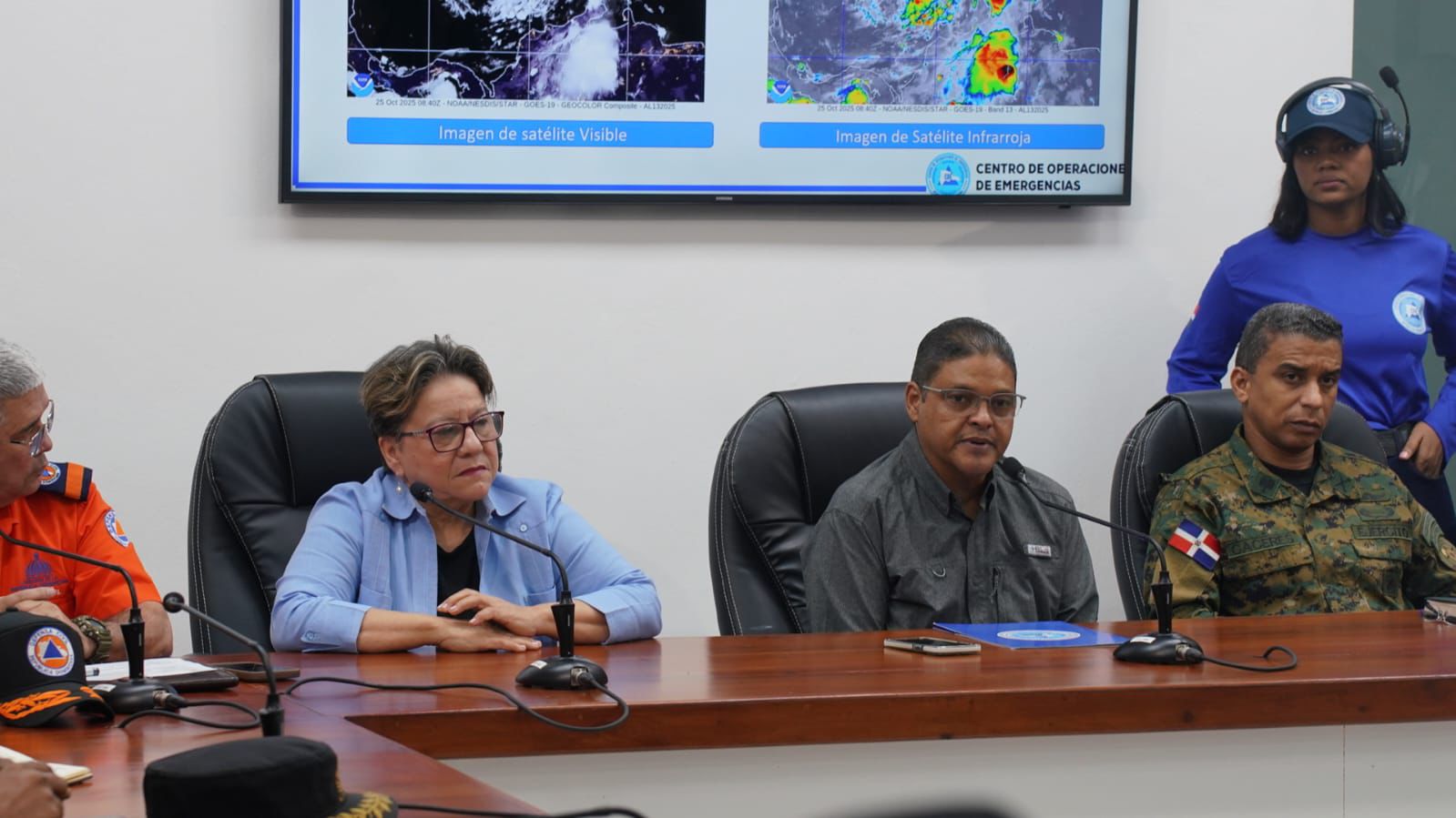 COE autoriza apertura temporal de comercios en Santo Domingo y el Este
