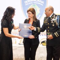 Raquel Peña encabeza acto de imposición de la Medalla al Mérito Policial 2025