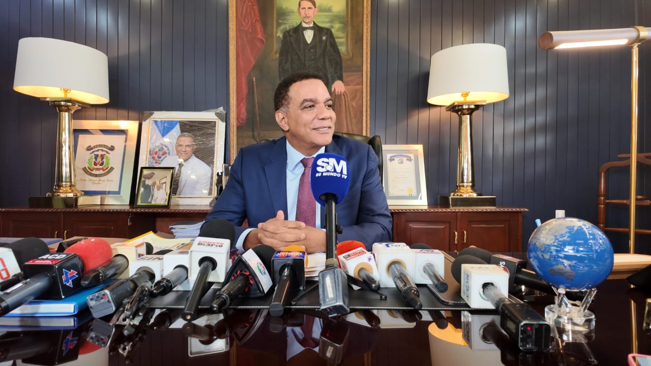 Cesantía vuelve a la mesa de discusión; diputada Carmen Ligia Barceló propone tope máximo de seis meses